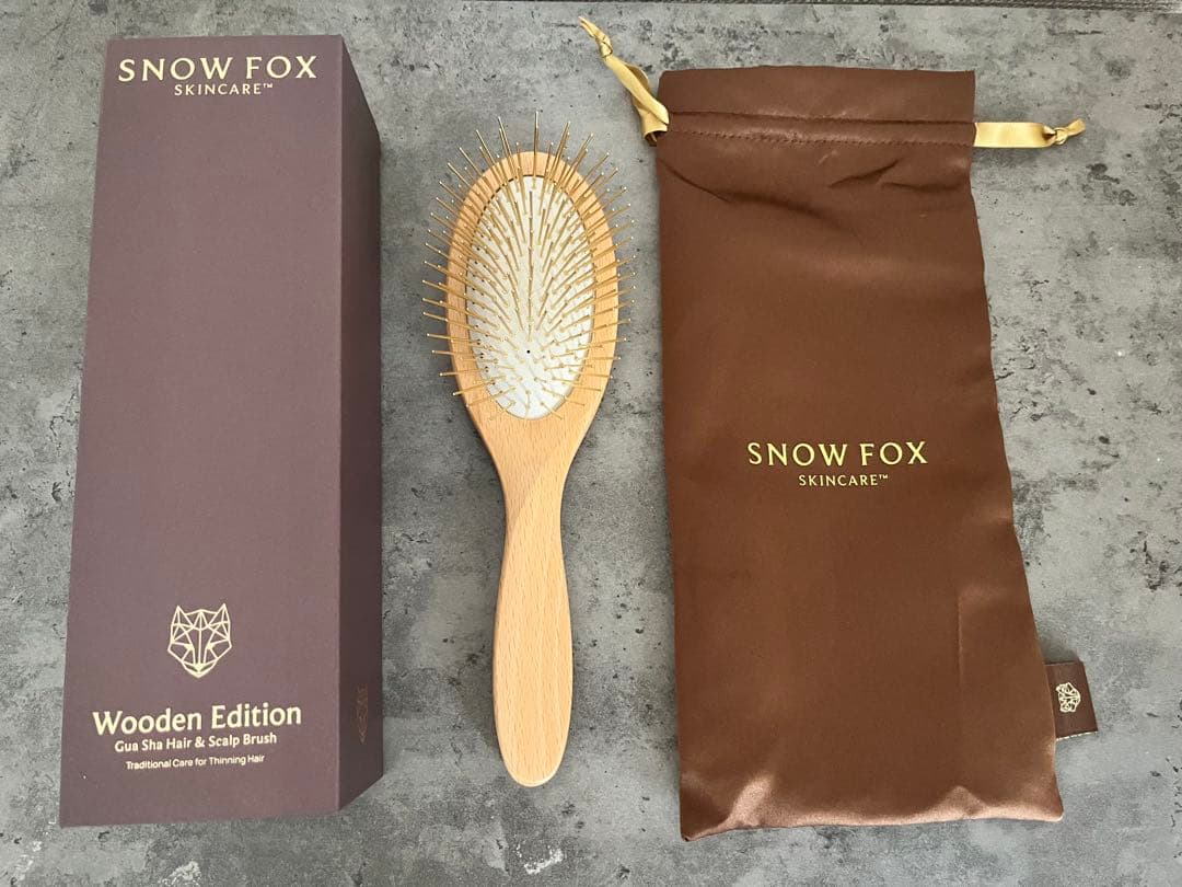 美品 FOX プレミアム FOX カッサ ウッド ヘアブラシ プレミアム FOXカッサ ウッド ヘアブラシ｜ SNOW FOX SKINCARE スノー