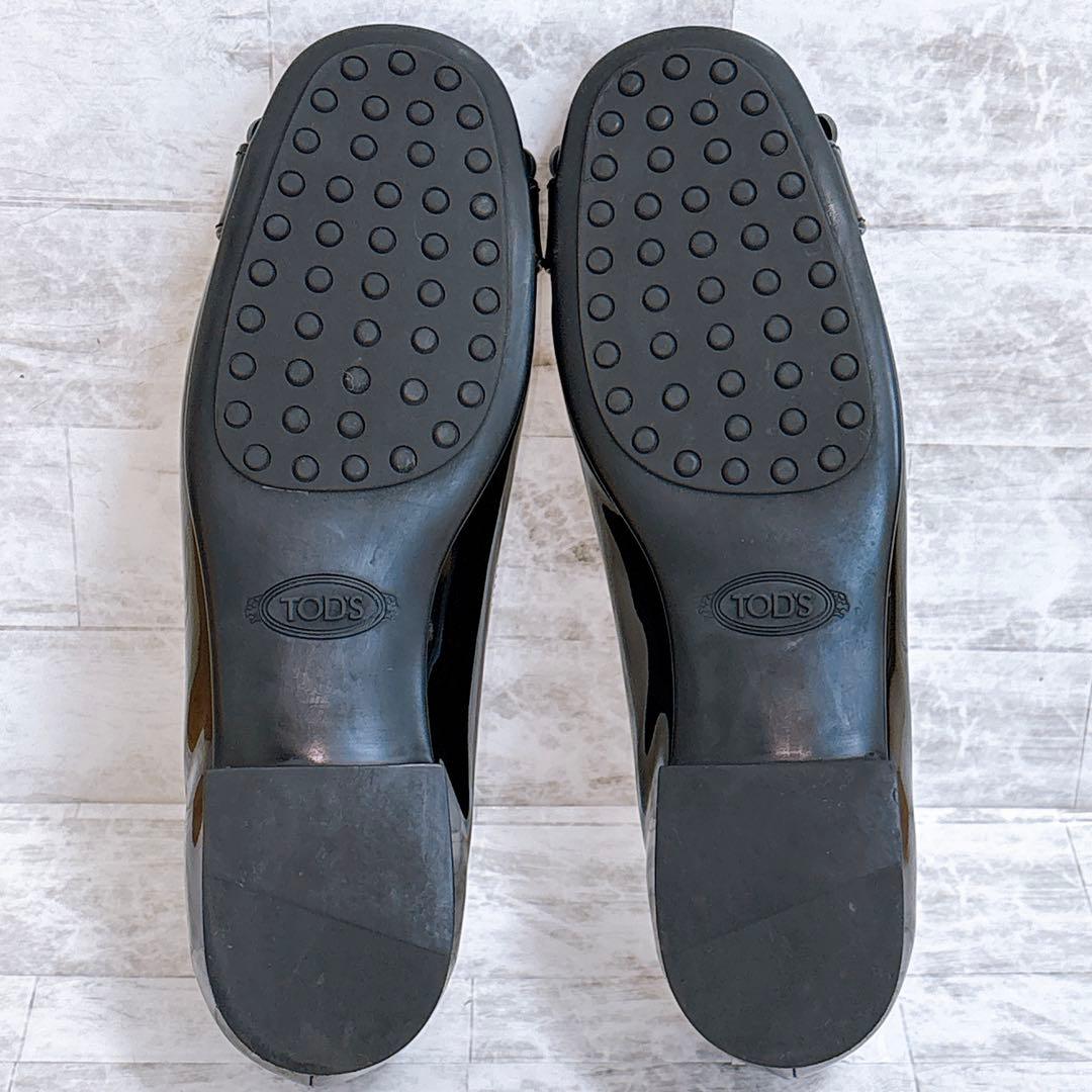 極美品✨TOD'S ケイト エナメル フラットパンプス チェーン 22.5cm