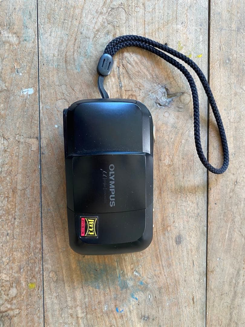 Olympus μ[mju:]-II ブラック 35mmフィルムカメラ - メルカリ