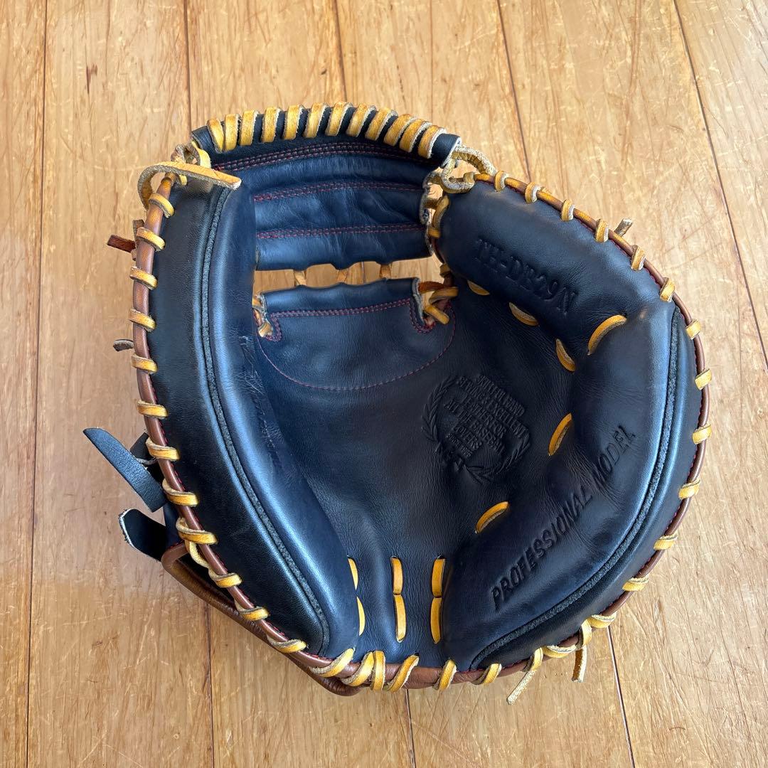 限定品】伊藤光 キャッチャーミット ハタケヤマ プロモデル【即戦力