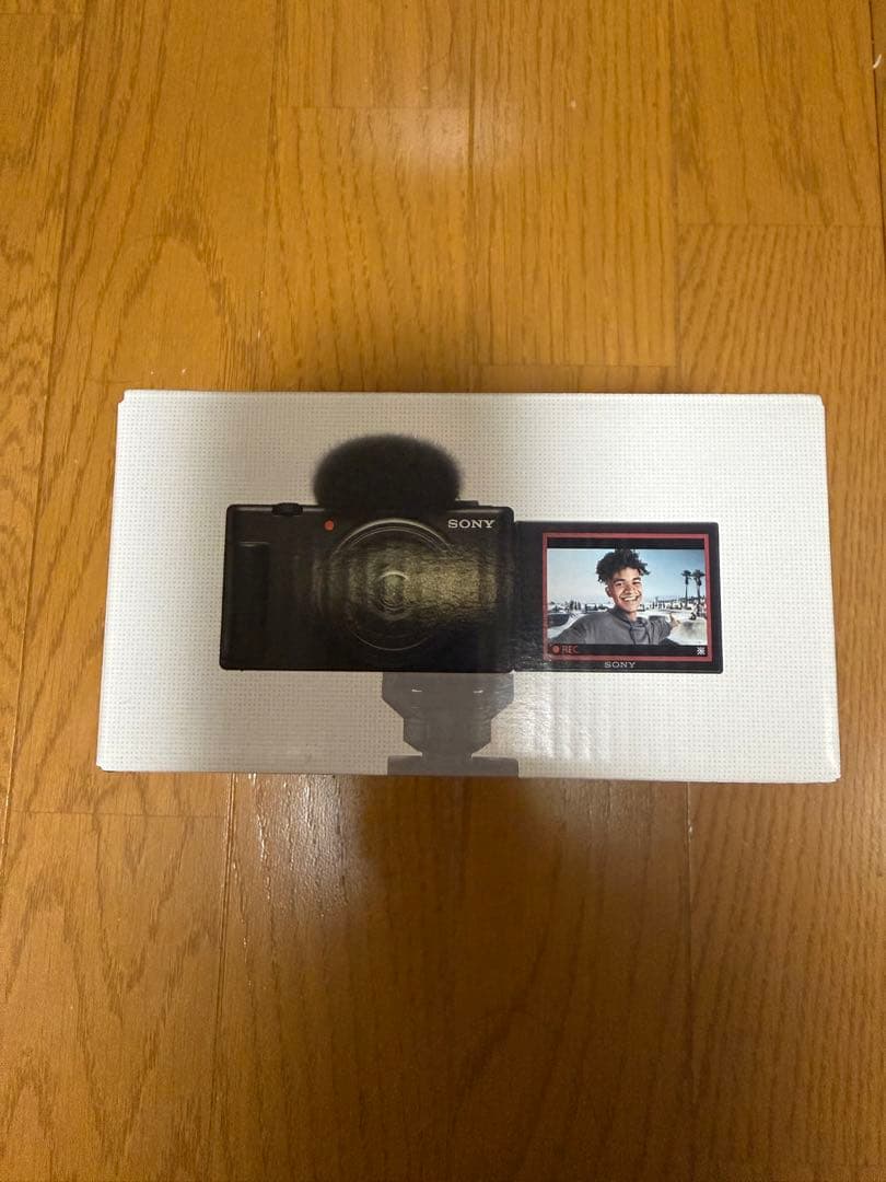 SONY VLOGCAM ブラック　ZV-1F Sony ZV-1F Vlog Camera for Content Creators and Vloggers, Black