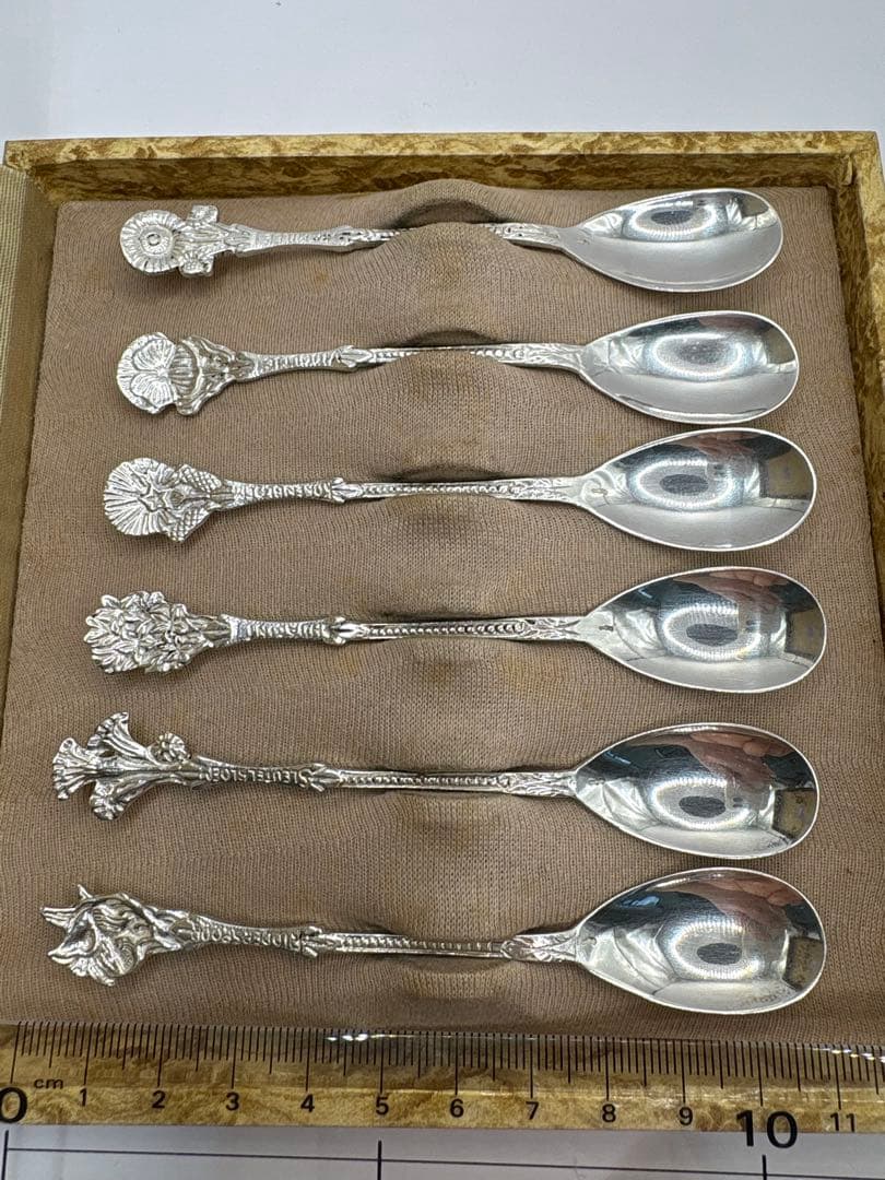 最終お値下げ】 ヴィンテージフラワーモチーフシルバープレート