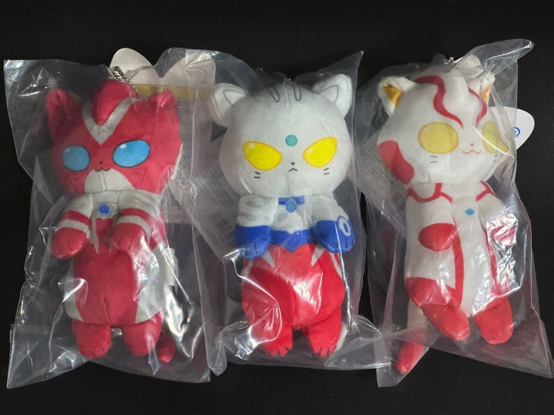 ウルトラマン猫猫 ぬいぐるみマスコット3種セット - メルカリ
