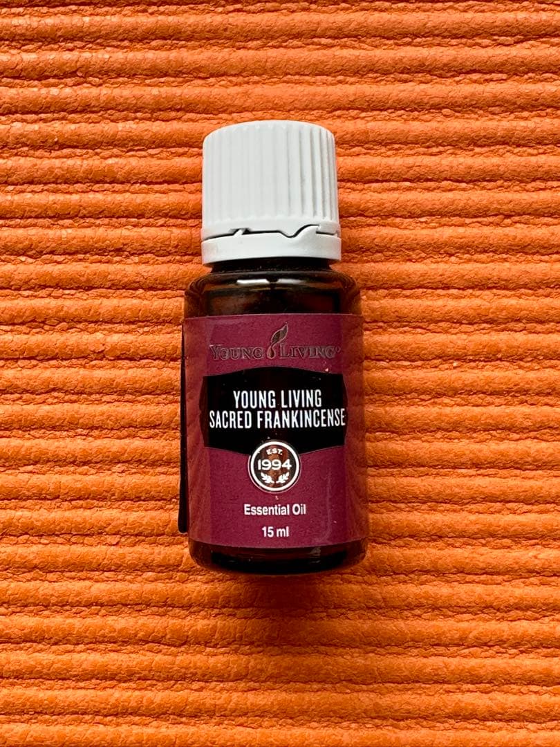 ヤングリヴィング　セイクレッドフランキンセンス15ml Amazon.co.jp: セイクレッド フランキンセンス 15ml : ビューティー