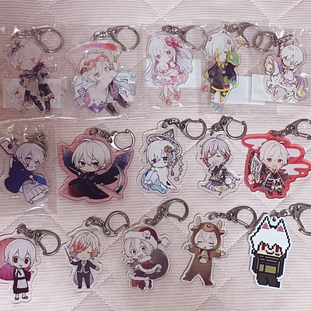 まふまふ アクリルキーホルダー15個まとめ売り - メルカリ