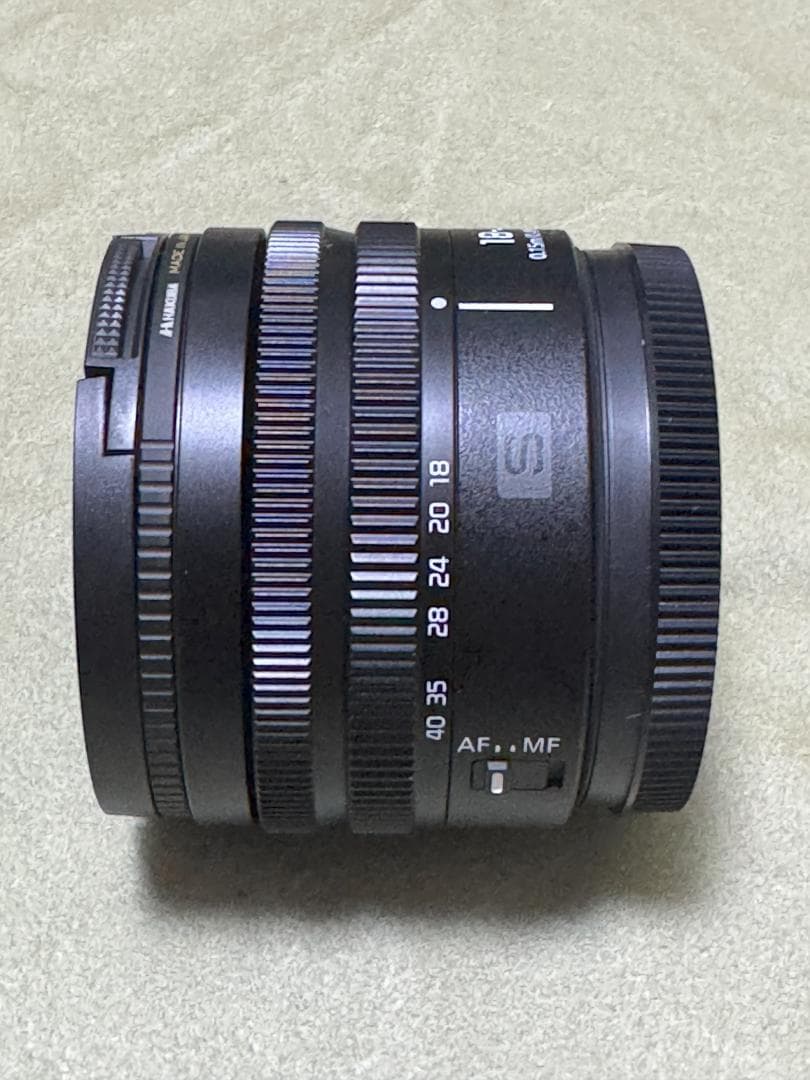 LUMIX S-R1840 18-40mm F4.5-6.3 Lマウント
