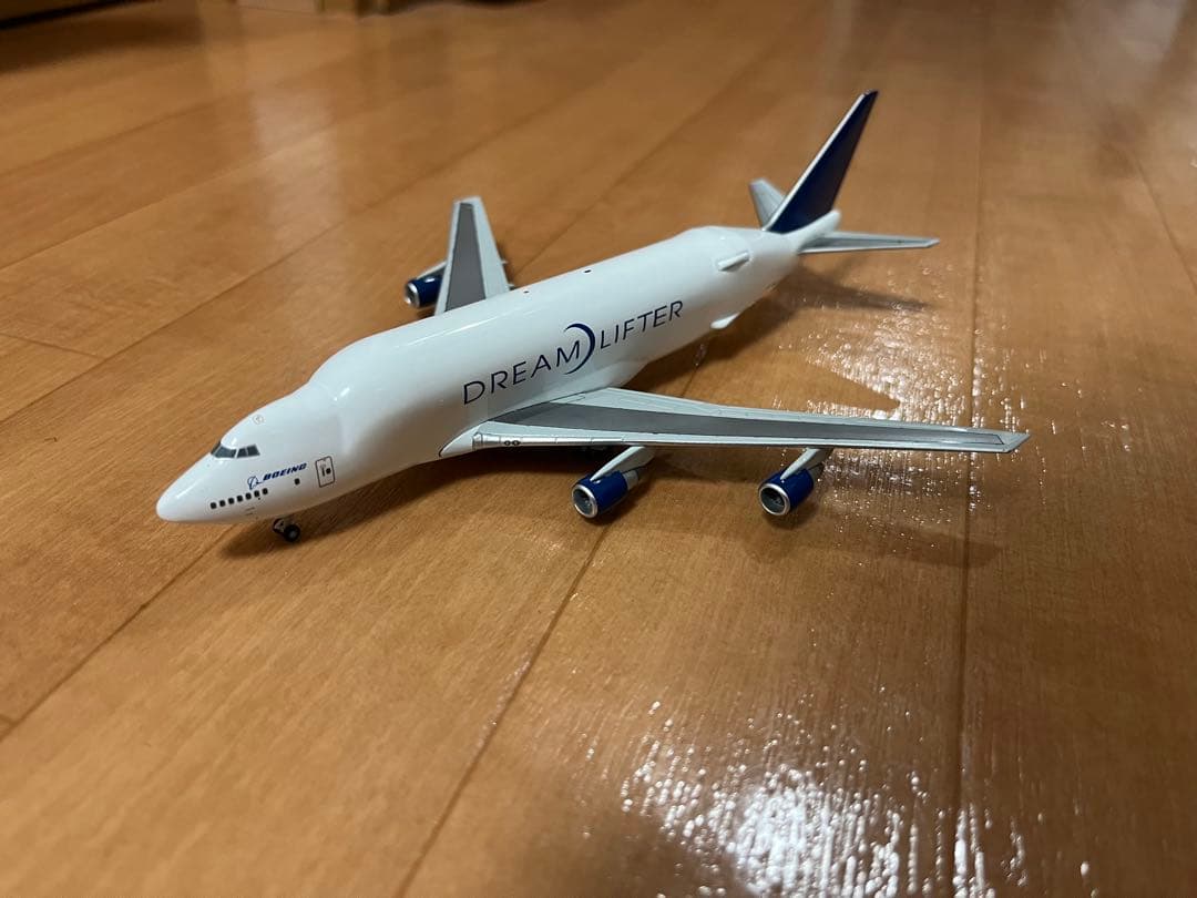 hogan B747-400 LCF ドリームリフター 1/400 N747BC - メルカリ