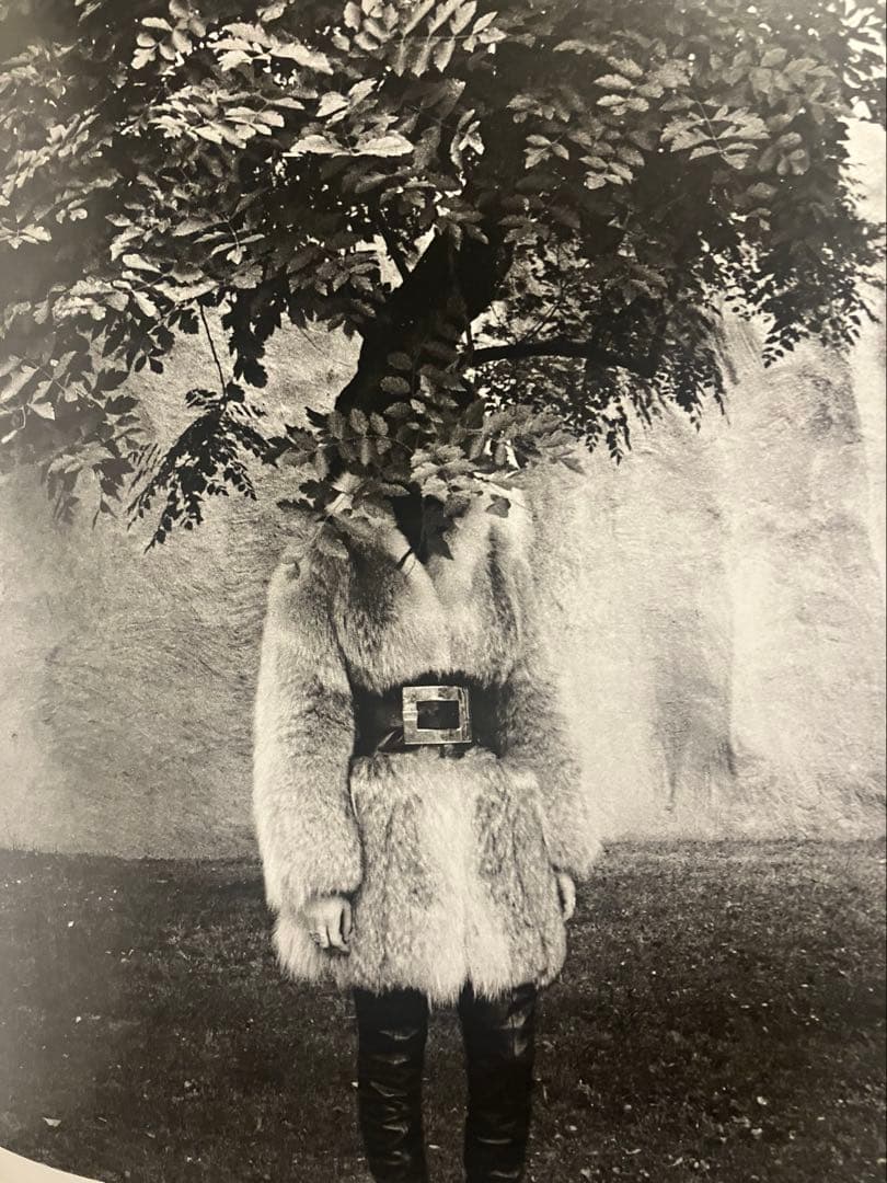 希少】英語初版本 Guy Bourdin ギイブルダン 写真集 - メルカリ