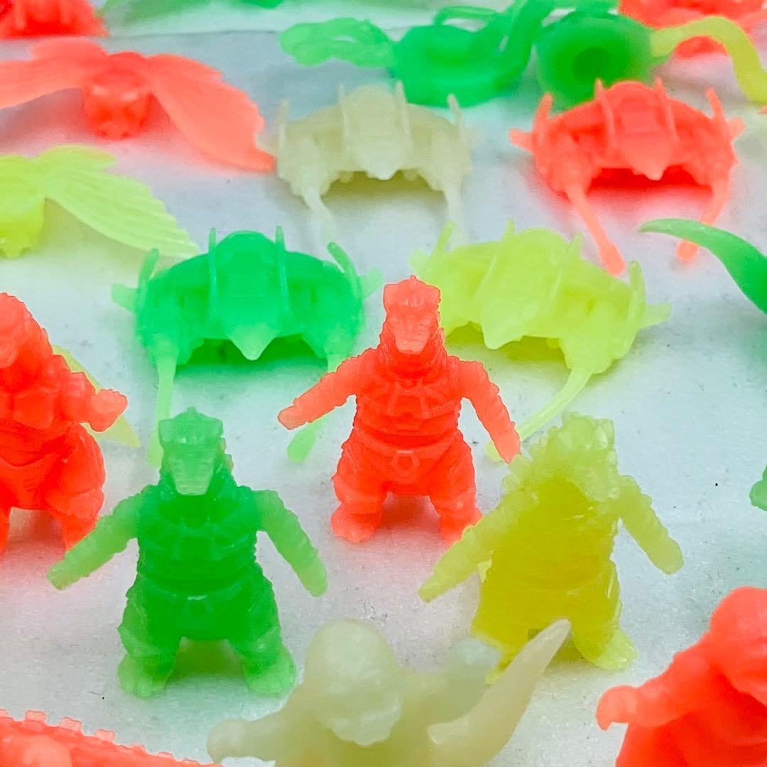 激レア 当時物】ゴジラVSメカゴジラ 光るゴジラ！ 54種セット