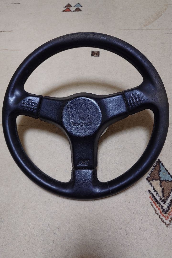 当時物　激レア　日産 R31スカイライン　GTS-R純正　ステアリング　ボス付き 当時物 激レア 日産 R31スカイライン GTS-R純正 ステアリング ボス付き