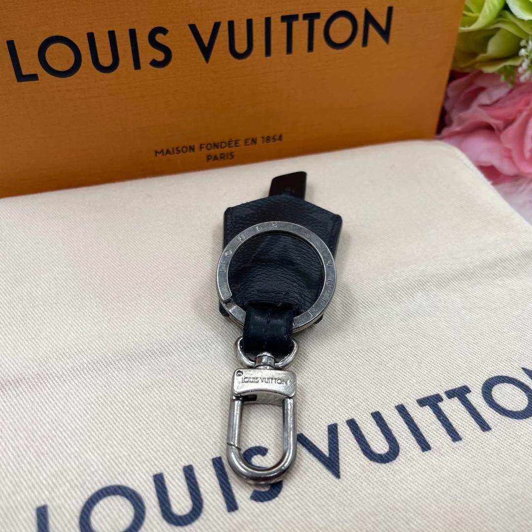 ルイヴィトン キーホルダー キーリング クロッシュ クレ チャーム 750