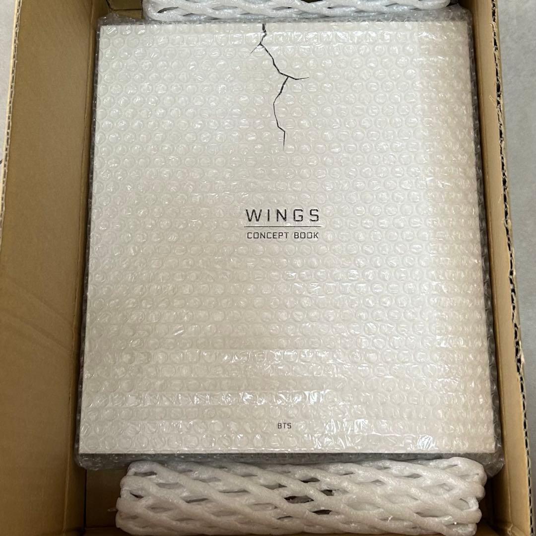 BTS WINGS CONCEPT BOOK - メルカリ