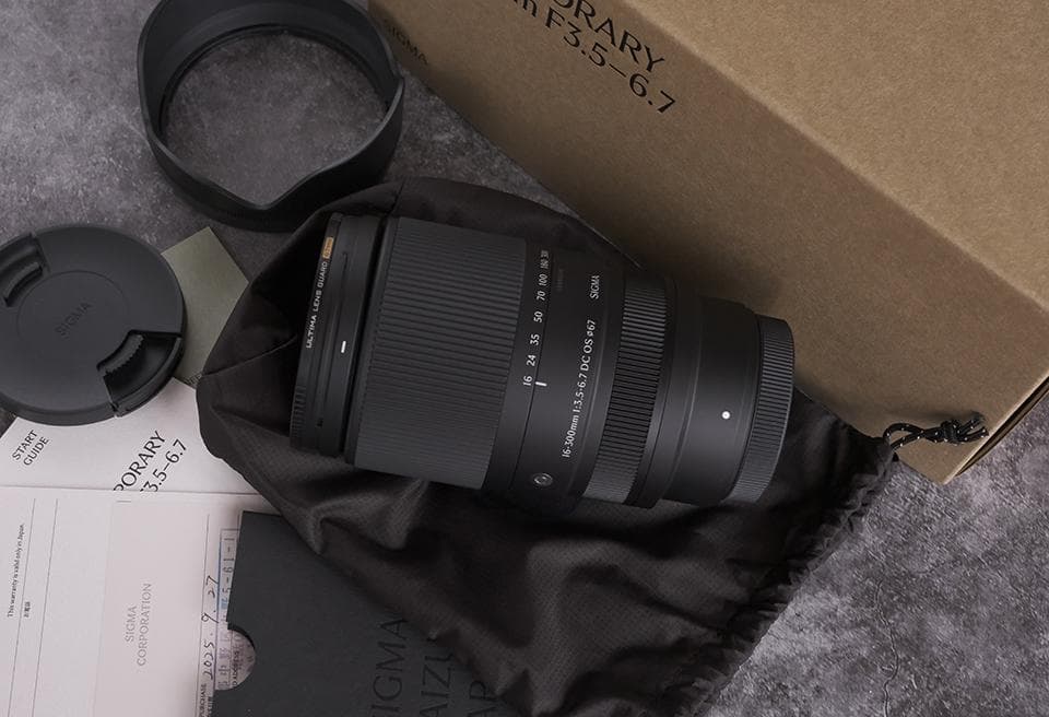 SIGMA 16-300mm F3.5-6.7 DC OS ズームレンズ