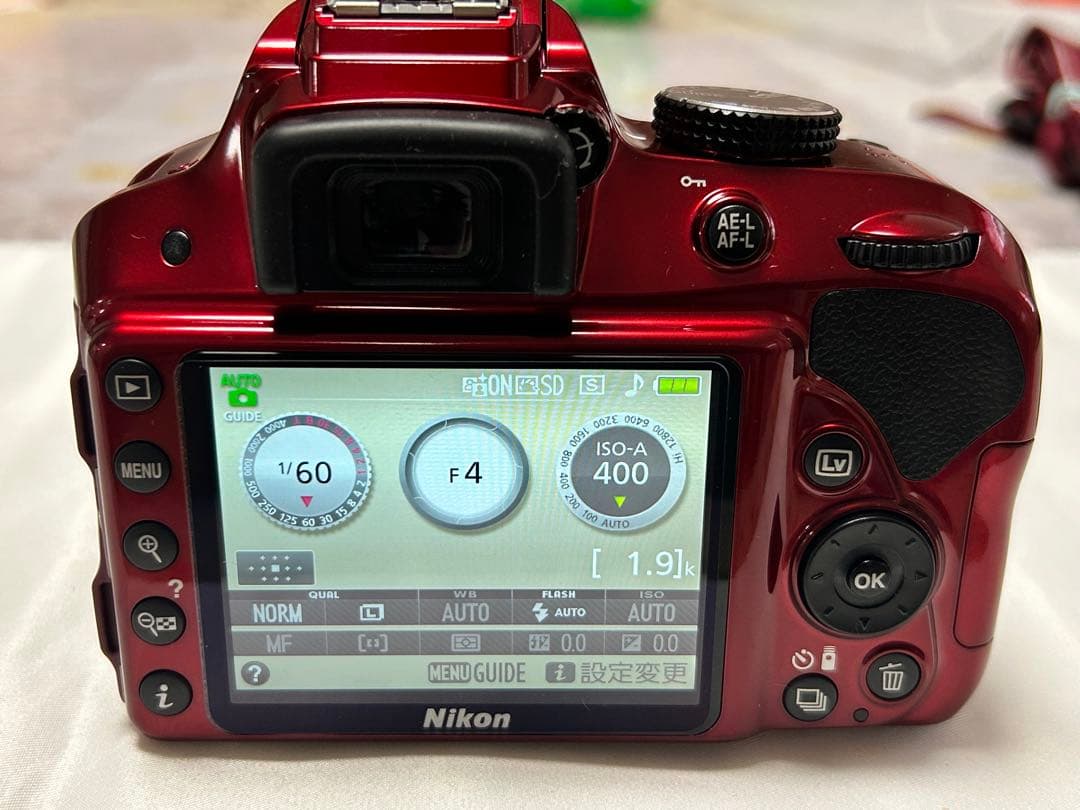 ほぼ新品】ショット数わずか247回 Nikon D3200 レッド スマホ転送