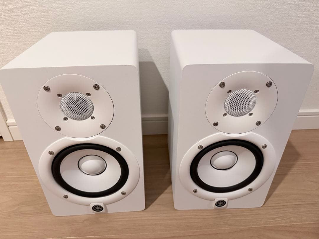 【美品】ヤマハ YAMAHA アクティブスピーカー HS5W Amazon | ヤマハ(YAMAHA) HSシリーズ アクティブスタジオモニター