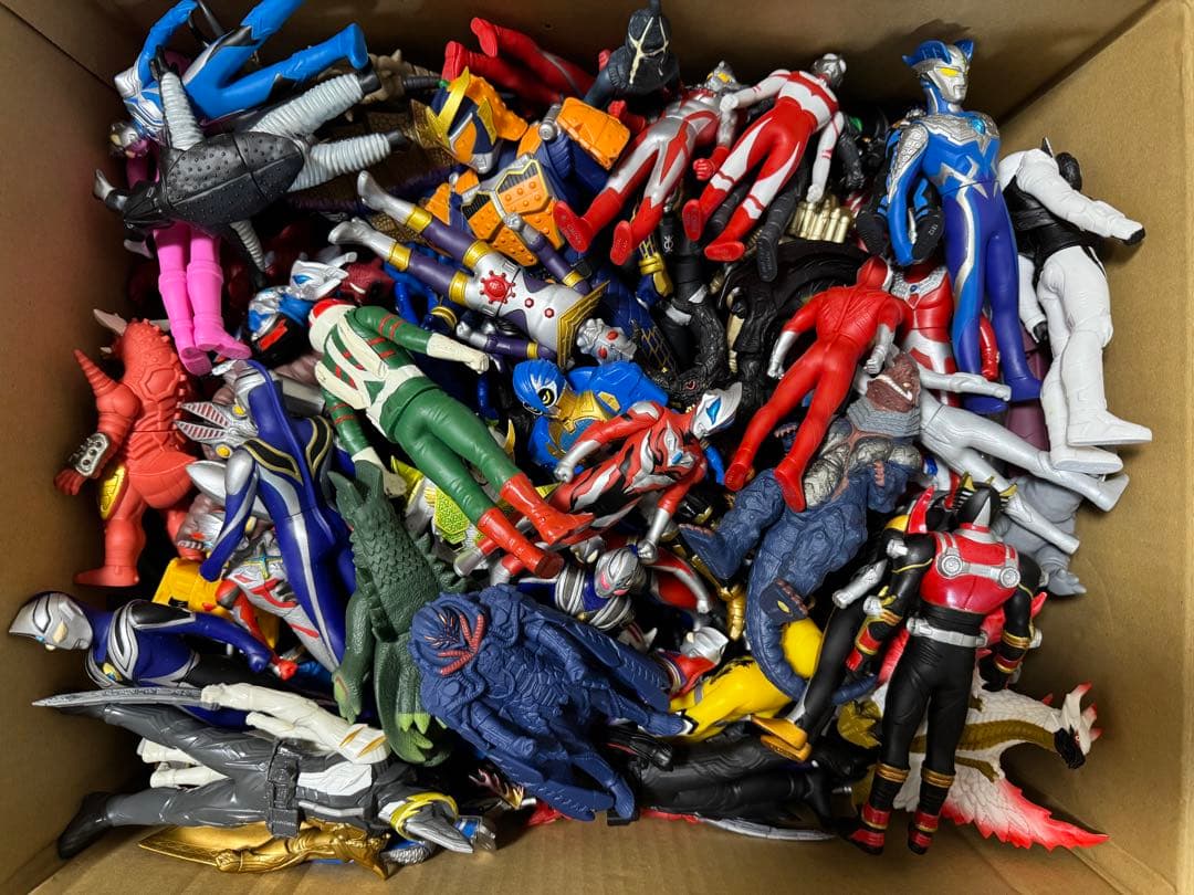 特撮ソフビフィギュア大量まとめ売り　ウルトラマン　ウルトラ怪獣　仮面ライダー ウルトラマン 怪獣 仮面ライダー フィギュア 大量 まとめ売り セット