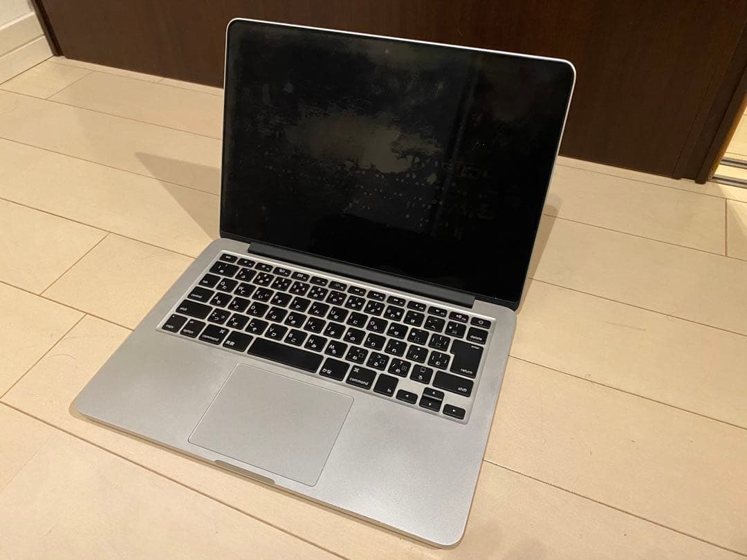 Macbook Pro 2015 13インチ 16GB/256GB シルバー Amazon.co.jp: 【整備済み品】Apple MacBook Pro Retina Early 2015(13