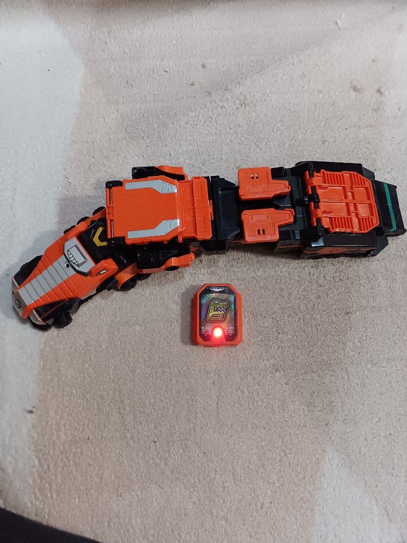 炎神戦隊ゴーオンジャー エンジンキャリゲーター ヘッドパーツ付き ソウル付 炎神戦隊ゴーオンジャー エンジンキャリゲーター ヘッドパーツ付き