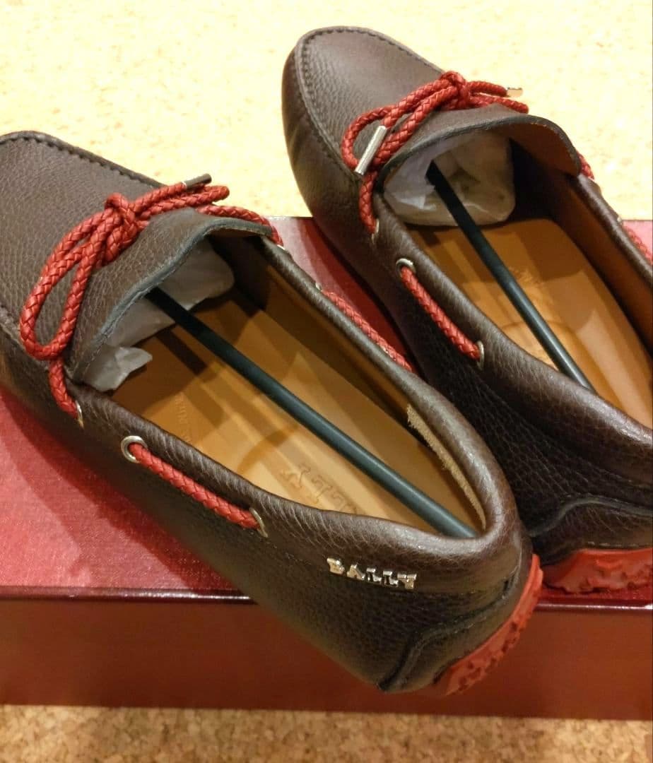 新品未使用バリーBALLYドライビングシューズ　26.5cm 茶