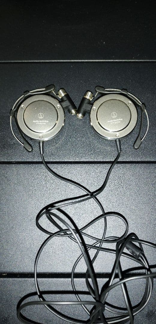 あ*き様 audio-technica　ATH-EM700Ti　ペルソナ3 美品】ペルソナ3 イヤホン ATH-EM700 シルバー - メルカリ