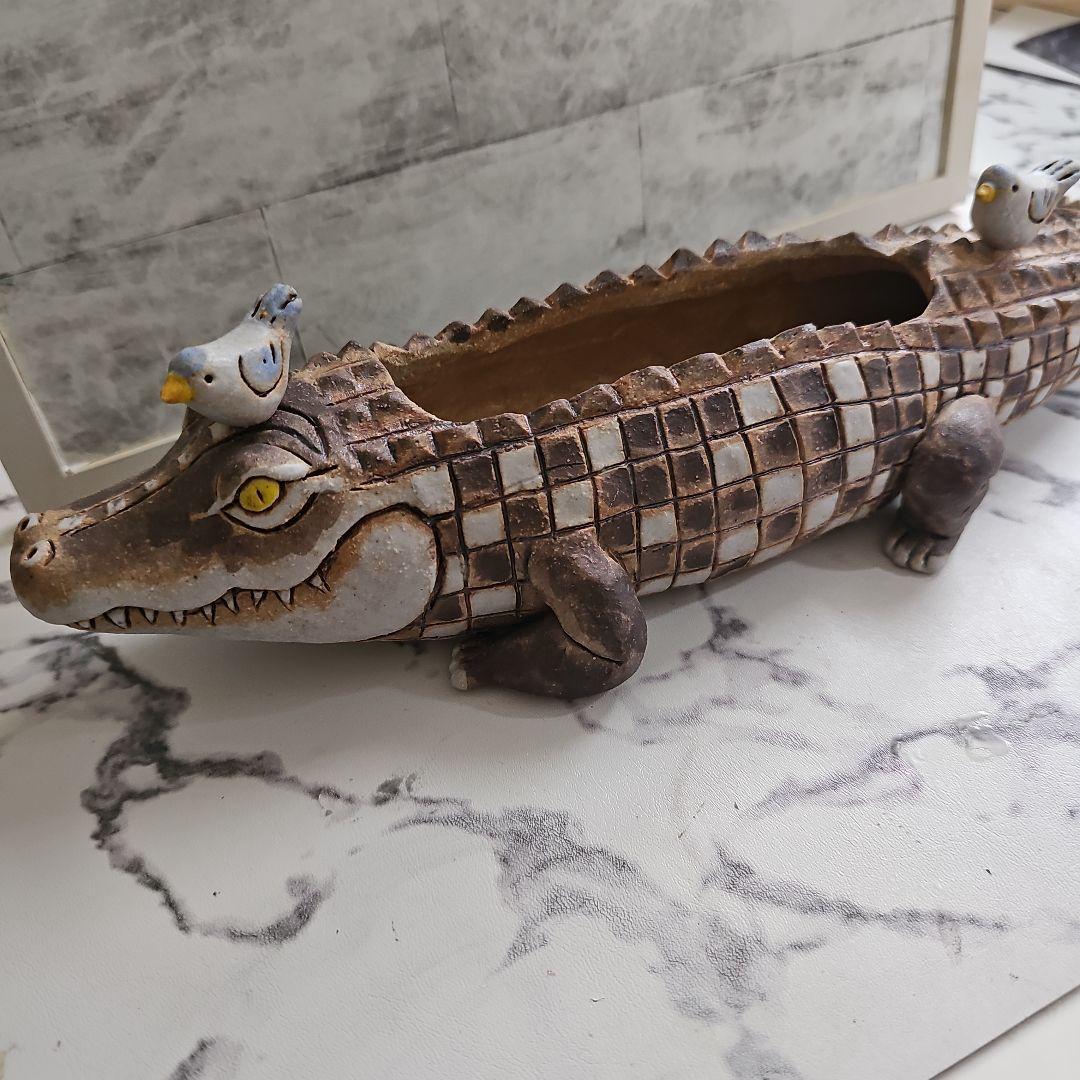 かとうゆみさんの、ワニ型陶器鳥が2羽付いてる物 - smartcard