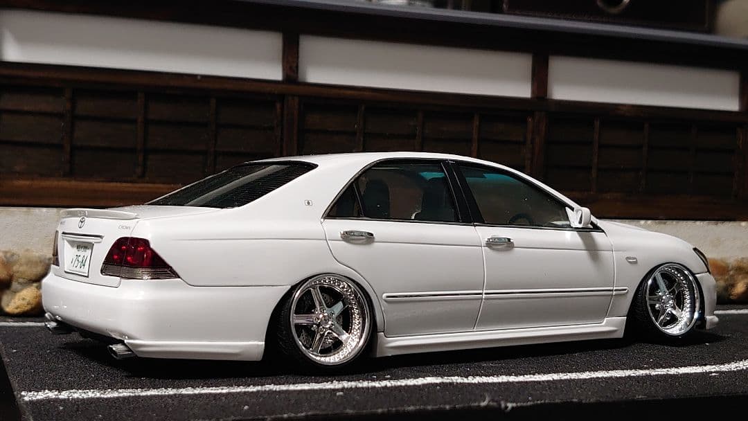 1/24 アオシマ 18クラウン ゼロクラ 完成品 - メルカリ