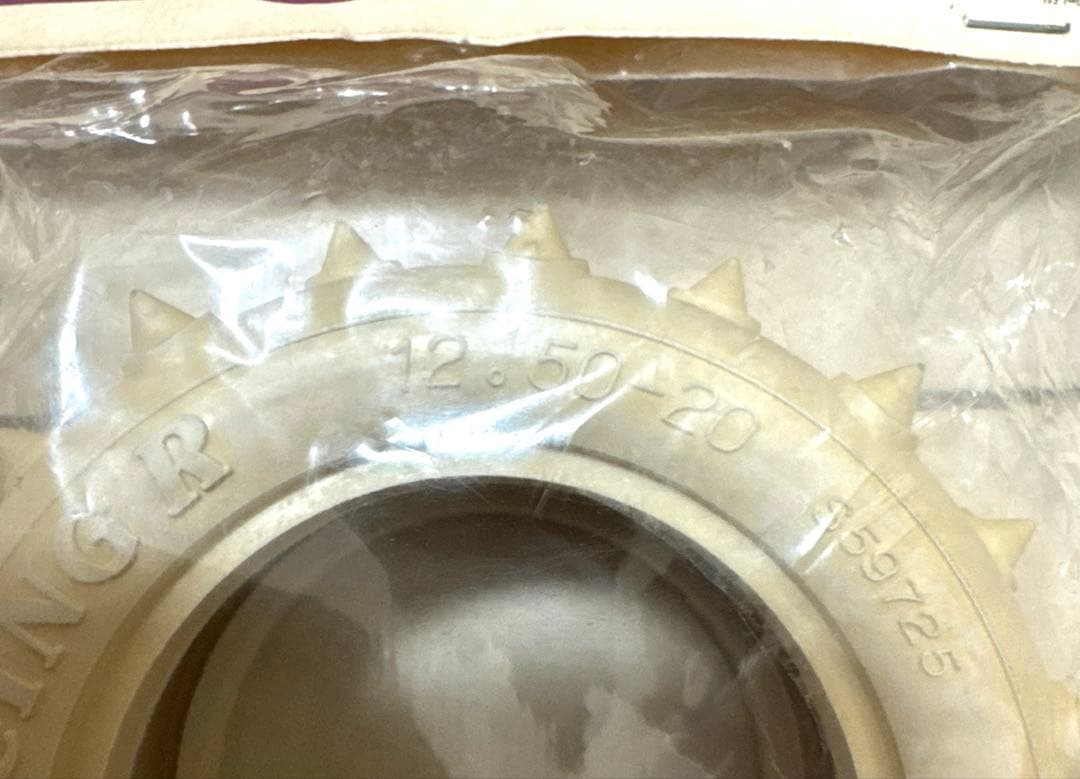 タミヤ 当時物 レア ピンスパイクタイヤ ホワイト前後セット ホット