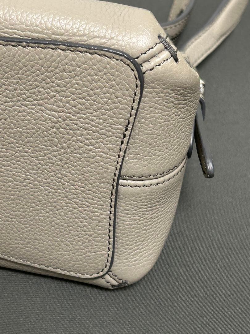 最新【極美品】ヒロフ サルト ハンドバッグ 上品コーデ グレージュ