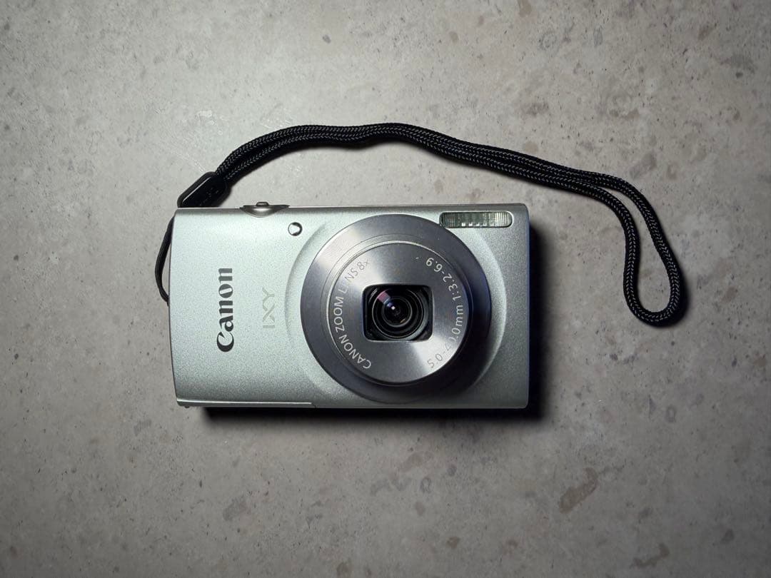 Canon IXY 200 コンパクトデジタルカメラ　ケース付き 販売終了】IXY 200(レッド):コンパクトデジタルカメラ 通販｜キヤノン