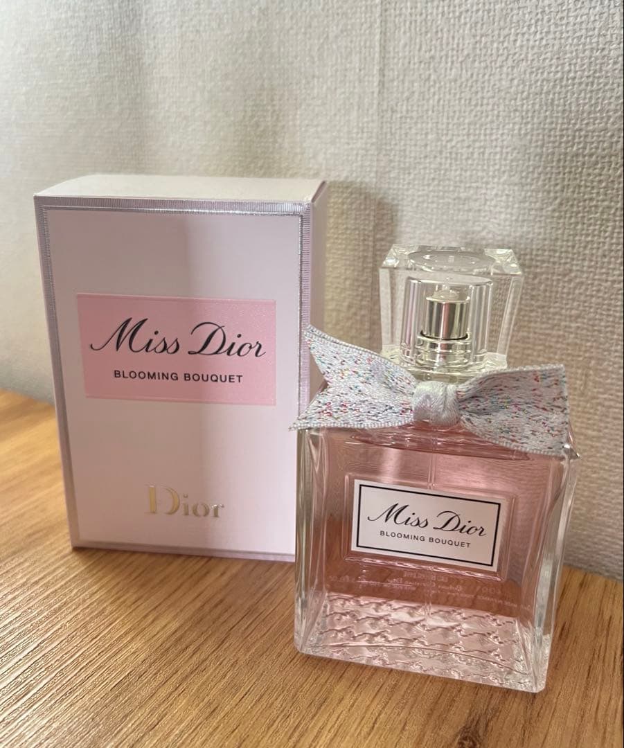 Dior ミスディオール オードゥトワレ　100ml ディオール / ミス ディオール オードゥ トワレ 100mlの公式商品情報