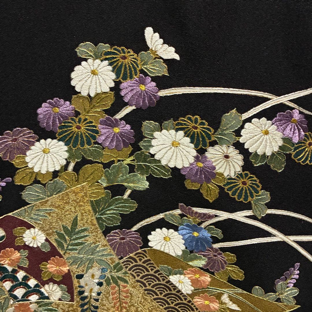 D68 黒留袖 総刺繍 慰斗紋 花模様 正絹 着物 袷 極美品 - メルカリ