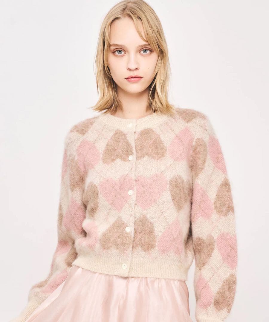 DEICY デイシー ハートアーガイルカーディガン ピンク新品 完売品】DEICY ハートアーガイルカーディガン【美品】 - メルカリ