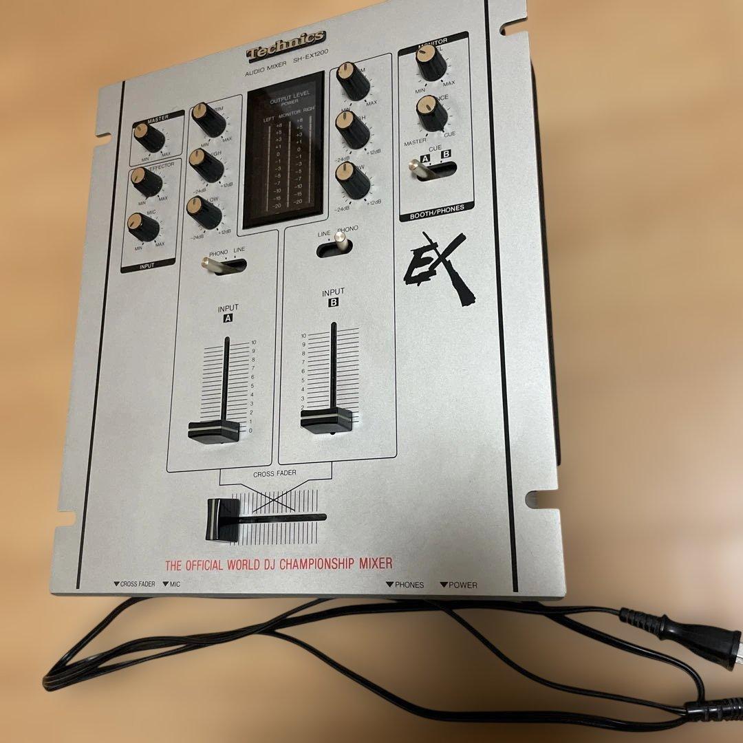 technics テクニクスsh-ex1200ミキサー 中古品のTechnics、DJミキサー/SH-EX1200 BKのご紹介です。