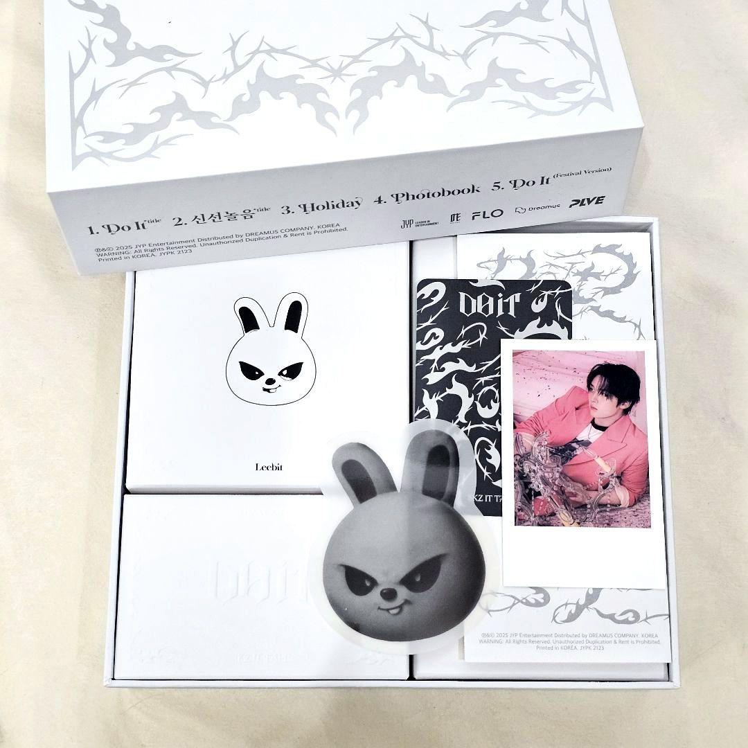 スキズ EVIL SKZOO SPEAKER リノ leebit セット - メルカリ