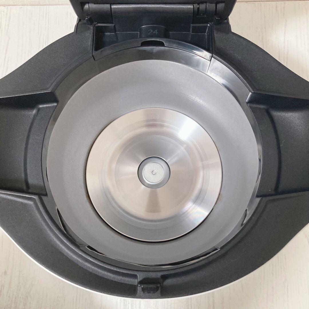 極美品 ホットクック 2.4L ホワイト ヘルシオ KN-HW24F-W