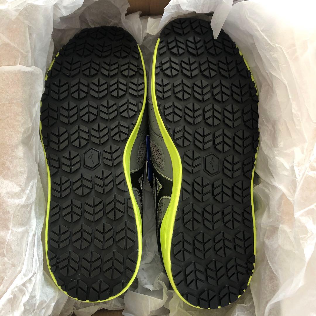 新品未使用　Mizuno 安全靴 25.5cm グレー/ライム