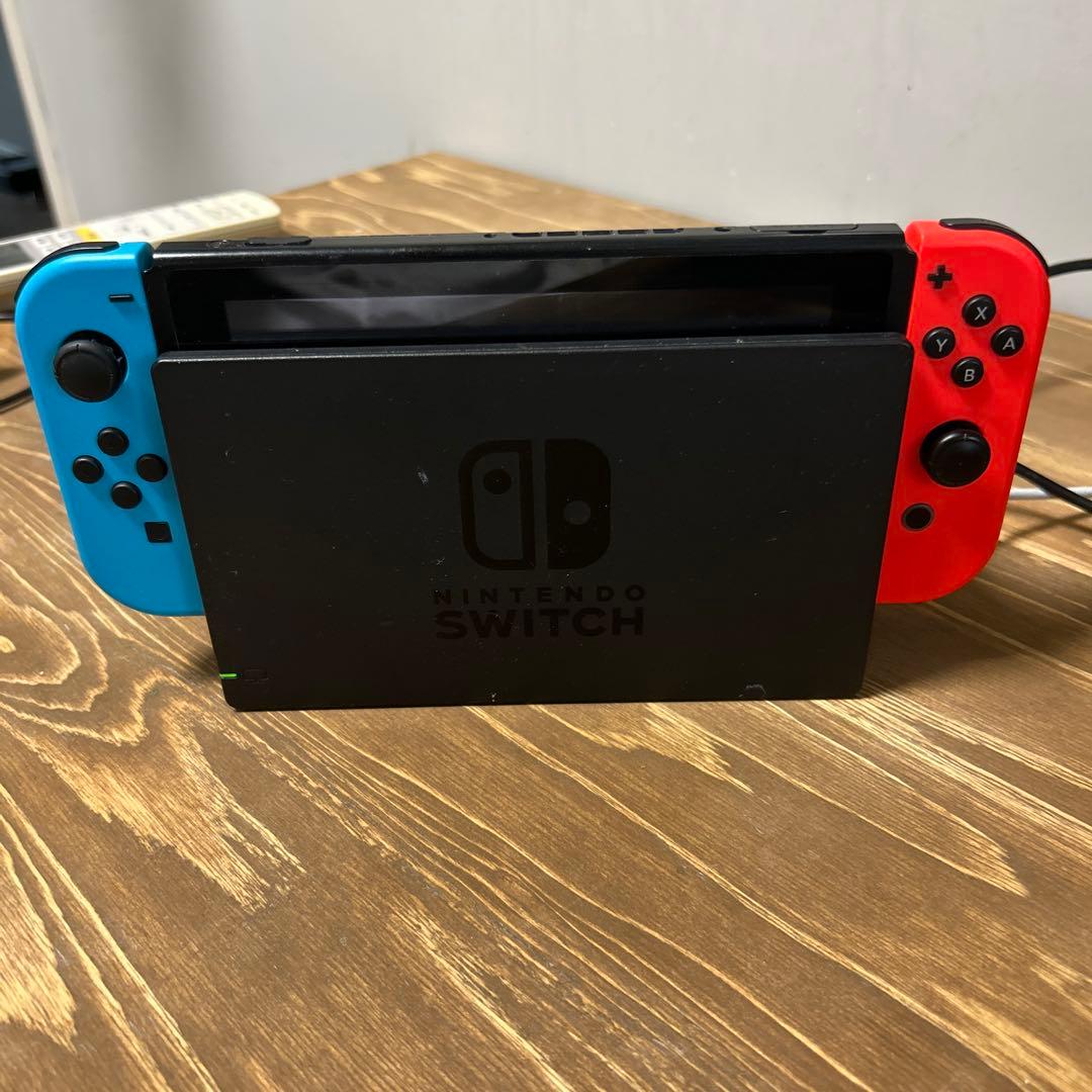 Nintendo Switch 青赤 本体 画面壊れ - メルカリ
