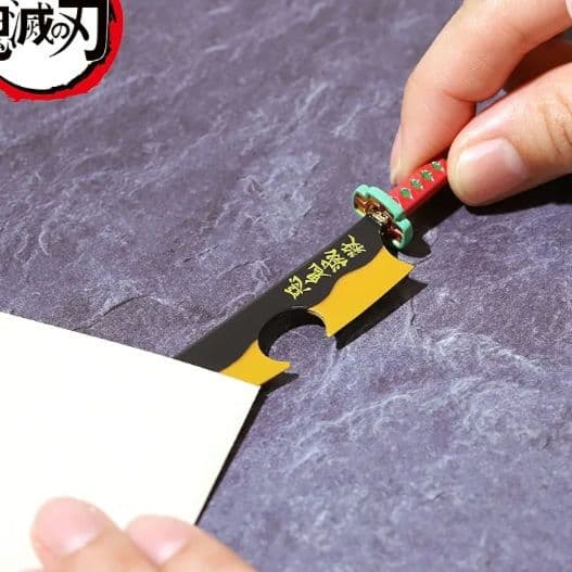 鬼滅の刃 】ペーパーナイフ ☆宇髄天元 日輪刀 新品未開封 - メルカリ