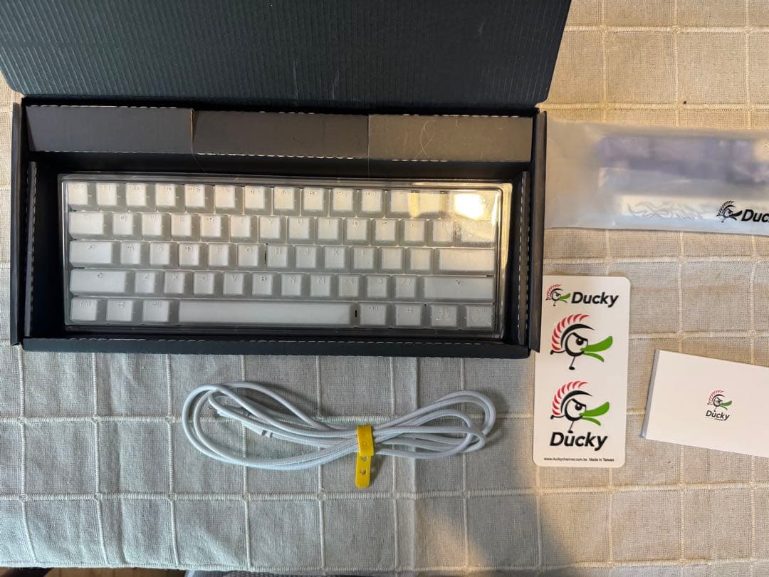 キーボード Ducky one 3 mini 60% Aura Edition Ducky ゲーミングキーボード One 3 Mini 60％ keyboard Aura Edition