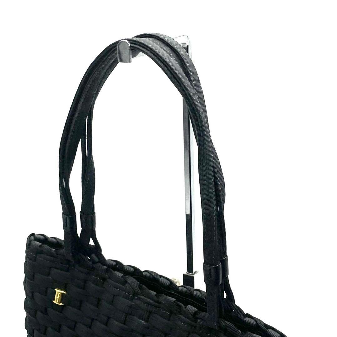 極美品○ フェラガモ ハンドバッグ 編み込み ヴァラリボン 金具