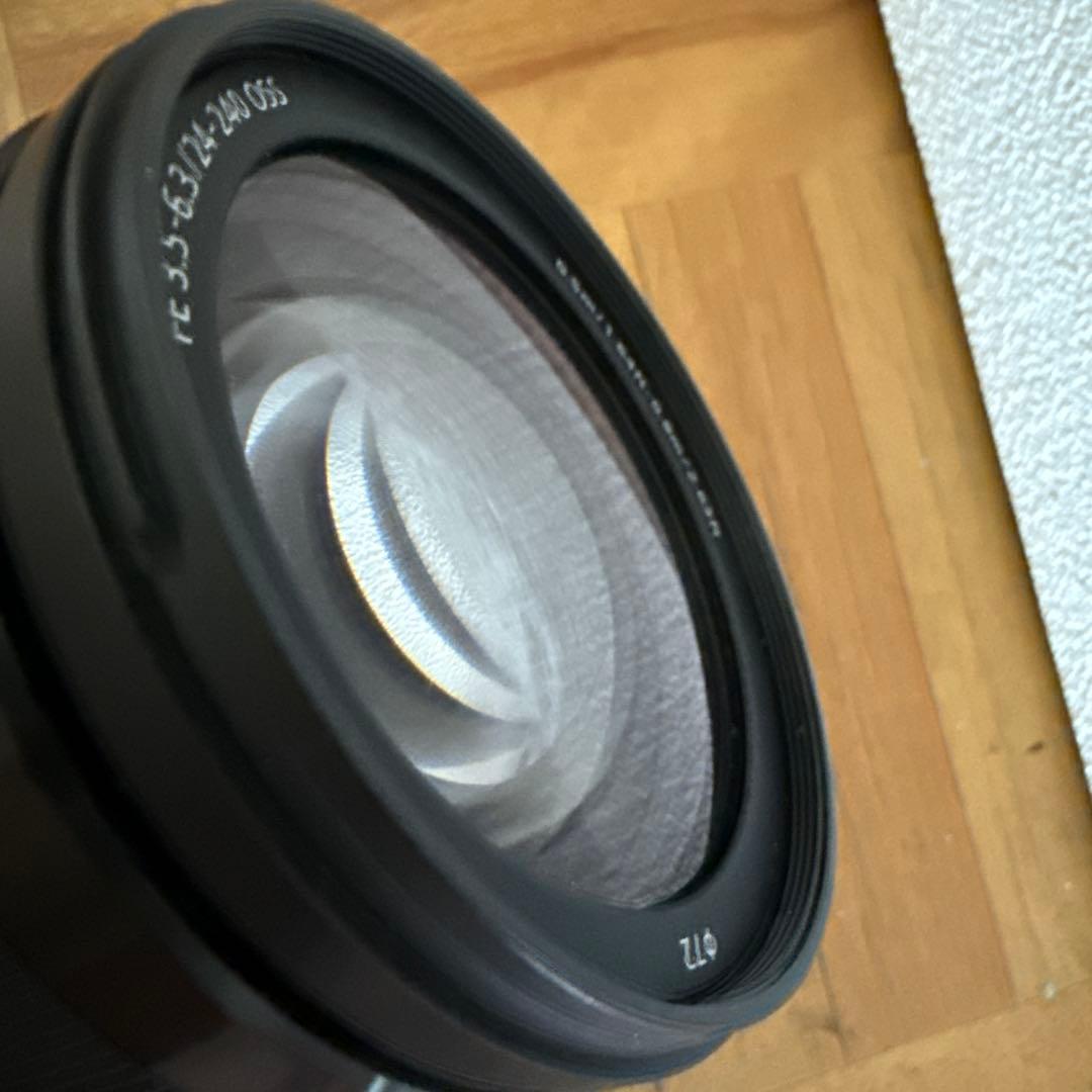 Sony FE 24-240mm F3.5-6.3 OSS ズームレンズ