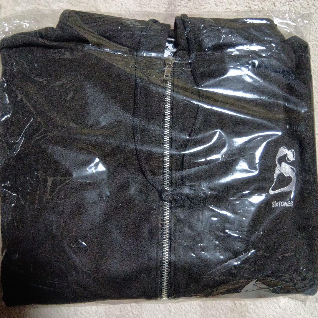 い*き様 SixTONES　MileSixTONES パーカー MILESixTONESパーカー | ファミクラストア オンライン