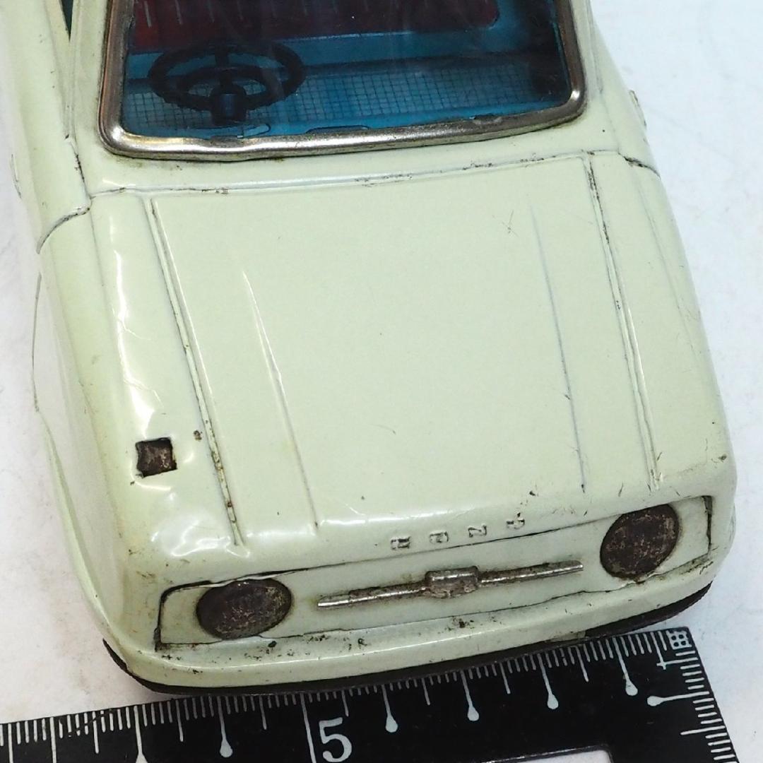 萬代屋【愛知機械工業コニー グッピー薄黄緑 ミラー欠】ブリキtin car