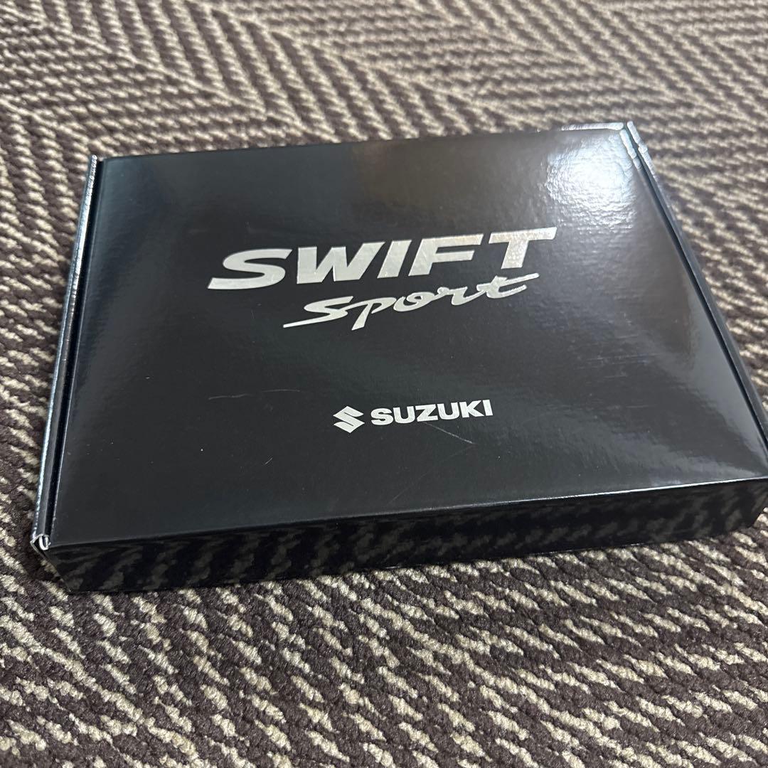 SUZUKI スイスポ記念ピンバッジセット - メルカリ