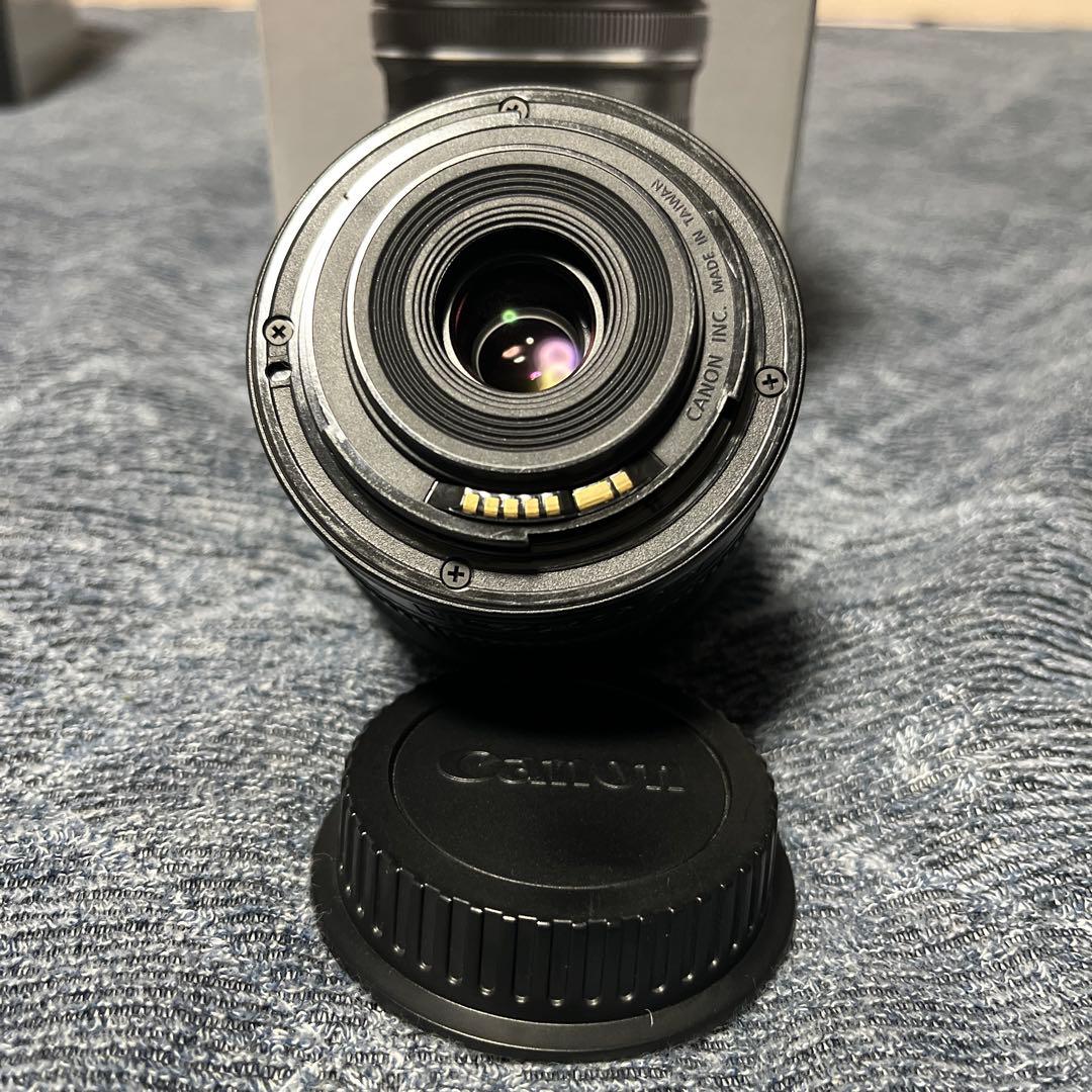 Canon EFS 10-18mm f4.5-5.6 IS STMレンズ