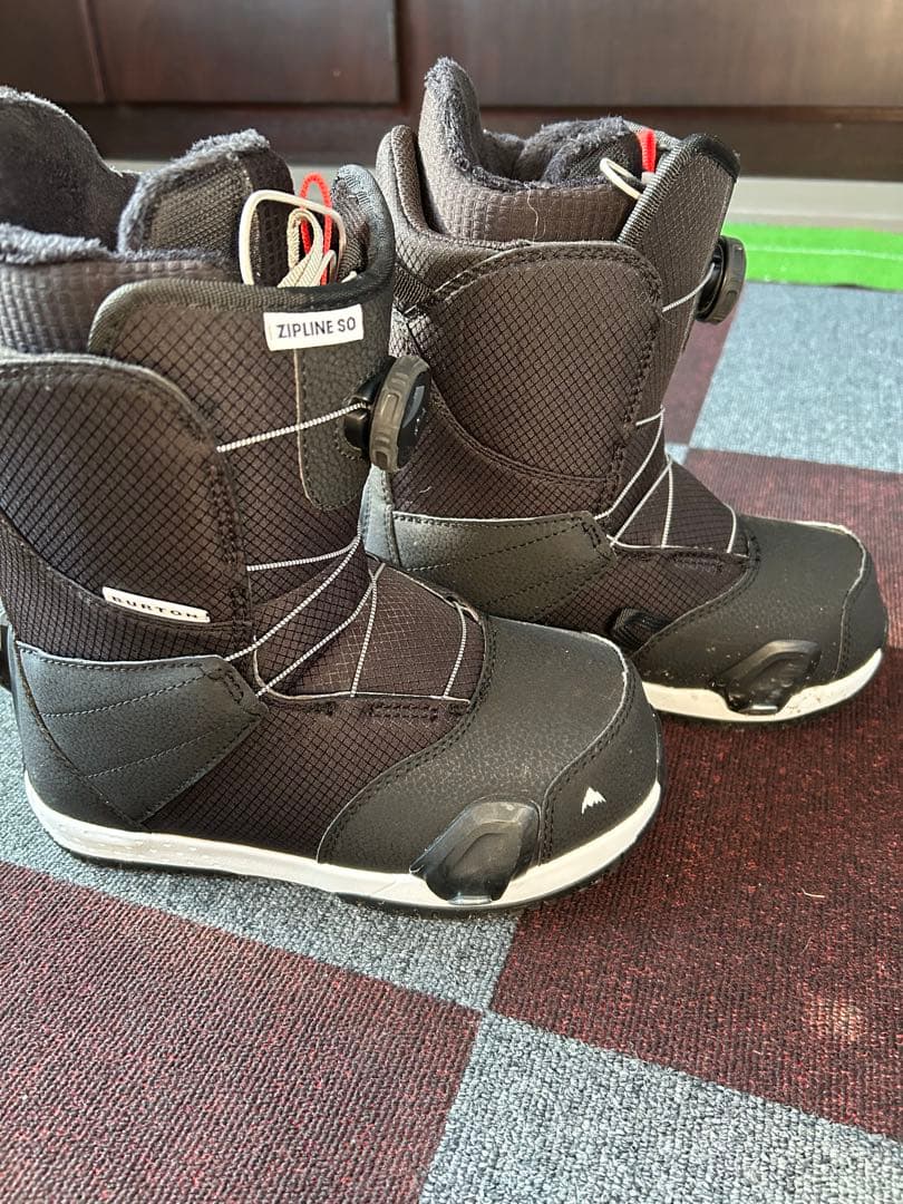 美品　23.0cm ステップオン　キッズ　スノーボードブーツ ZIPLINE