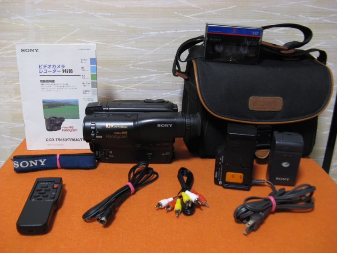 動作OK❗️☆SONYのHi8/8ミリビデオカメラ/CCD-TR650 動作OK❗️☆SONYのHi8/8ミリビデオカメラ/CCD-TR650 Amazon | ソニー
