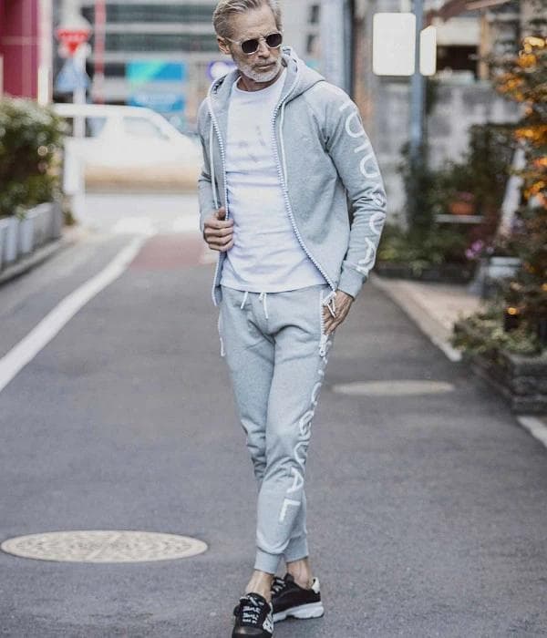 ウノピゥウノ/ビッグファスナースウェットセットアップ/パーカー