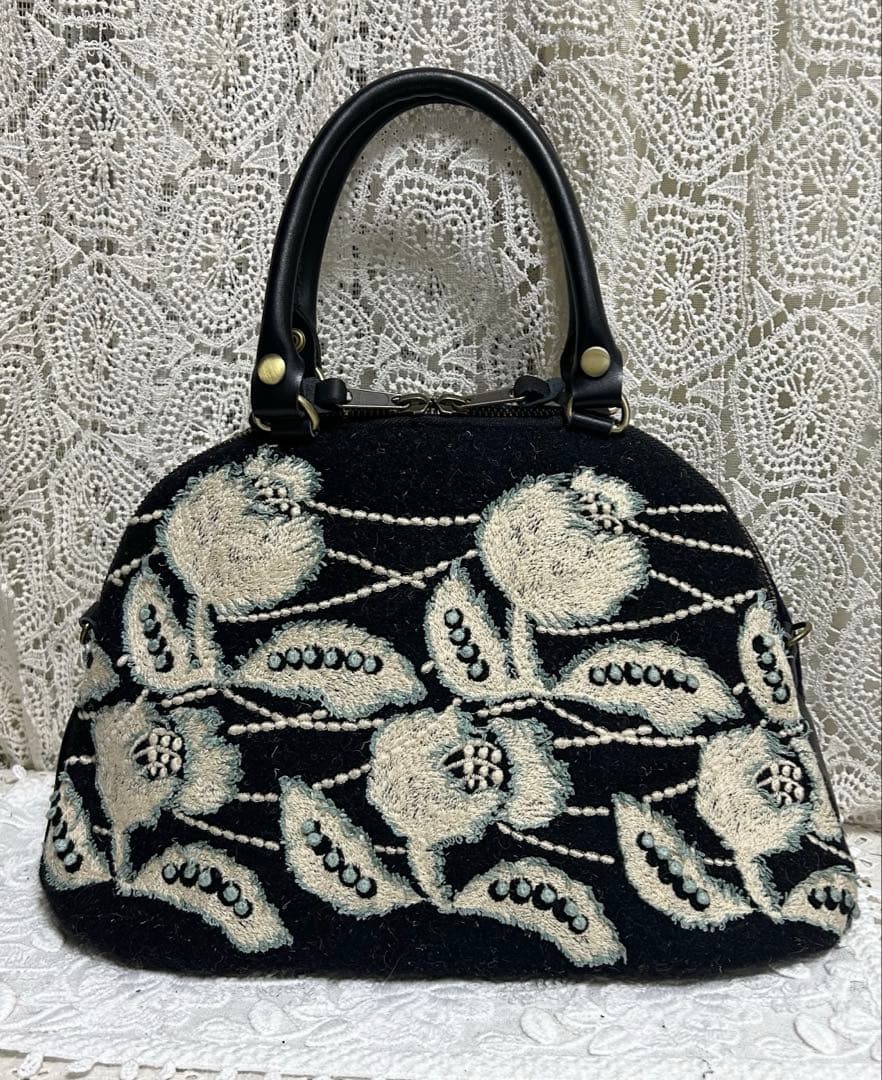 51206A ミナペルホネンハンドメイドブガッティ　 LLサイズ 51206A ミナペルホネンハンドメイドブガッティ LLサイズ-即購入OK試着