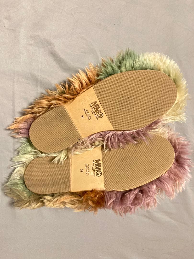 MM6マルジェラ ファーサンダル 37 マルチカラー スリッパ - メルカリ